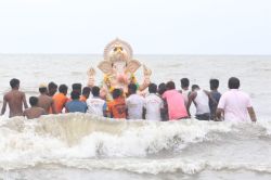 विसर्जनादरम्यान राज्यात २० जणांचा मृत्यू