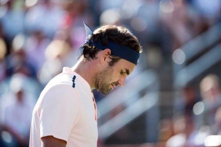 US Open : फेडररला पराभवाचा धक्का; उपांत्यपूर्व फेरीतच आव्हान संपुष्टात