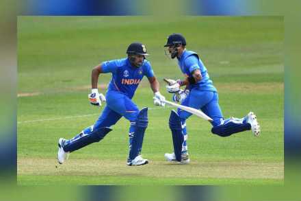IND vs WI : विराट-रोहितमधली बहुचर्चित शर्यत अखेरीस बरोबरीत