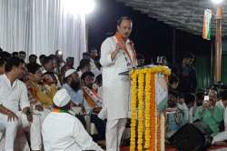बाळासाहेब ठाकरे कमळाबाई ला वाकवायचे;आता उलट चालले आहे- अजित पवार