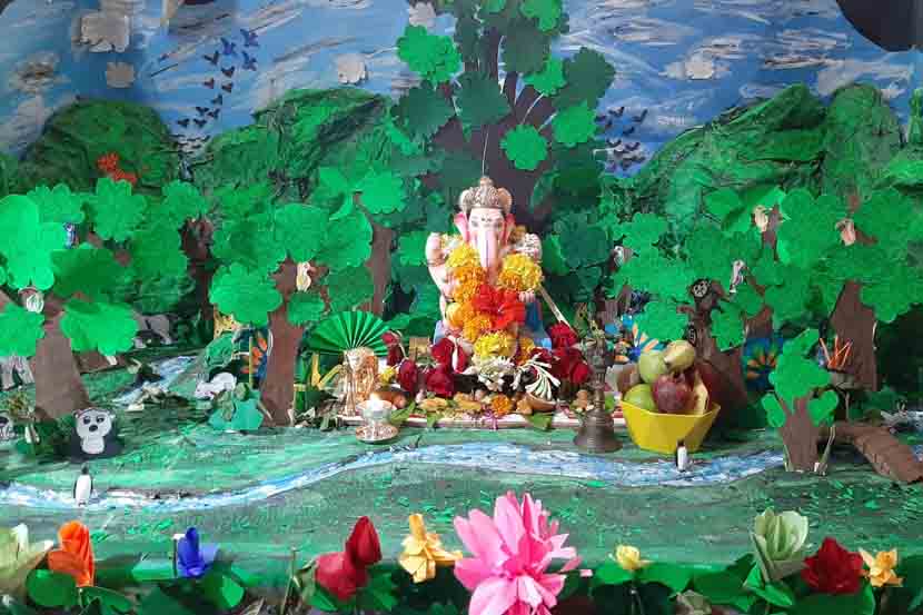 पुणे : घरगुती गणपतीमधून ‘अ‍ॅमेझॉन बचाव’चा पवार कुटुंबाचा संदेश  