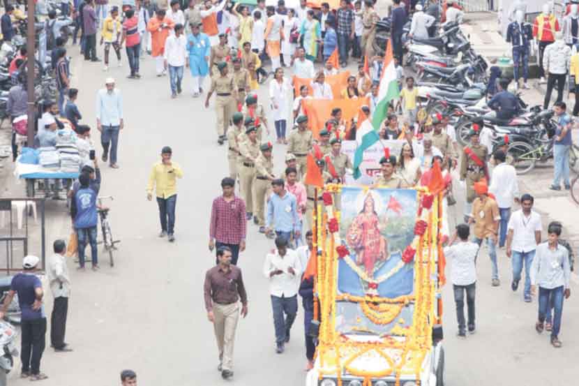 हैदराबाद मुक्तिसंग्रम दिनी तिरंगा यात्रेस प्रतिसाद