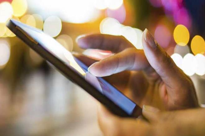 गणेशोत्सव काळात ९१६ प्रवाशांचे मोबाइल लंपास