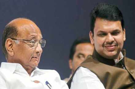 ….आणि पवारांनी भाजपाच्या तोंडून हिरावला सत्तेचा घास