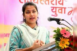 आमदार प्रणिती शिंदेंविरुद्ध आचारसंहिता भंगप्रकरणी गुन्हा