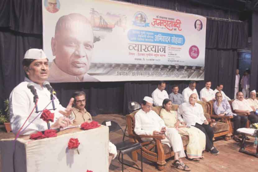 मराठवाडय़ाला ‘संथां’ची भूमी होऊ देऊ नका