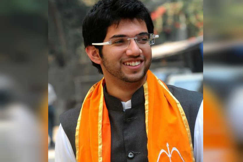 आदित्य ठाकरे बँनर्स