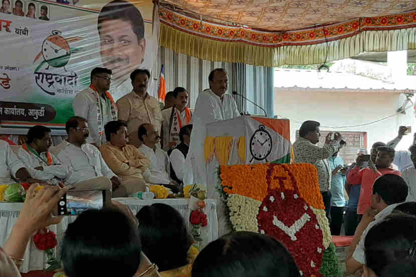 हे तर शेतकऱ्यांवर गोळ्या झाडणारं सरकार : अजित पवार