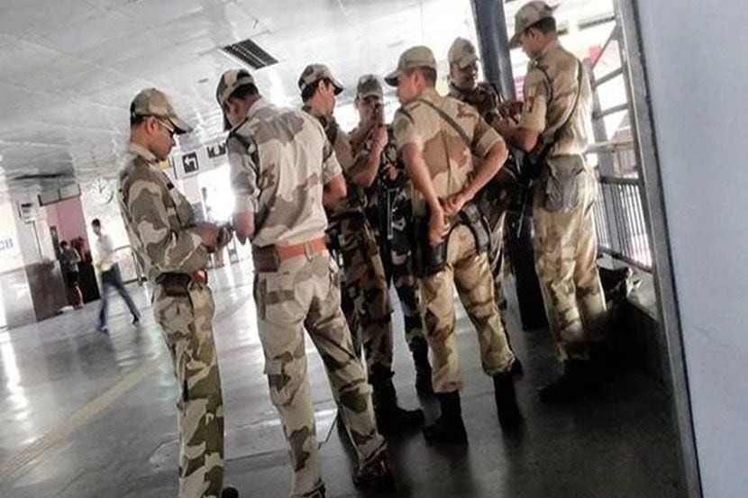 दहावी पास असणाऱ्यांसाठी CISF मध्ये मेगाभरती दहावी पास असणाऱ्यांसाठी CISF मध्ये मेगाभरती