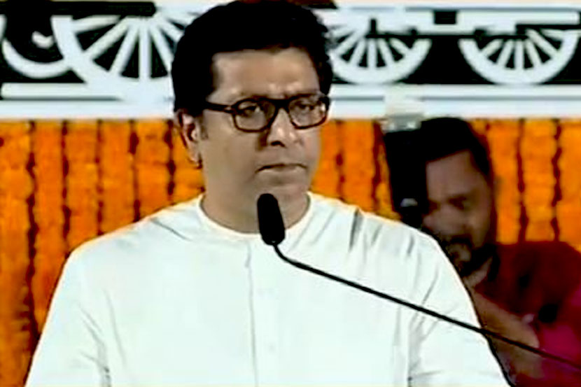“प्रभू रामाचा वनवास १४ वर्षांचा होता तेवढाच वेळ वांद्रे वरळी सी लिंकला लागला”