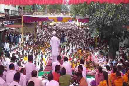 मी पैलवानाला धरणार म्हणत श्रीनिवास पाटील यांनी उदयनराजेंविरोधात थोपटले दंड