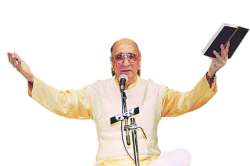 आभाळमाया : जगण्यावर शतदा प्रेम करणारा माणूस