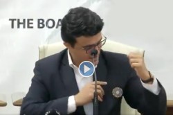 Video : …म्हणून आजच्या दिवशी गांगुलीने घातलं ‘ते’ खास ब्लेझर