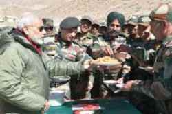 पंतप्रधान जम्मू-काश्मीरमध्ये दाखल; जवानांसोबत साजरी करणार दिवाळी