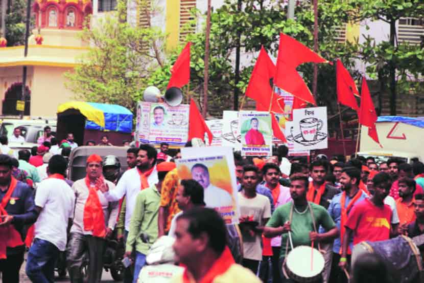 कसब्यात बंडखोराला शिवसेनेचे बळ?