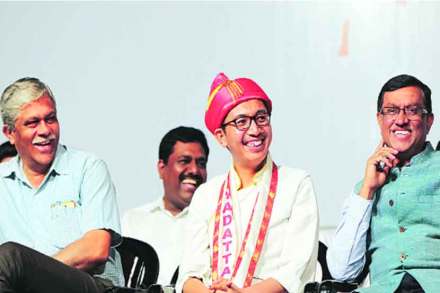 राजकारणाला वाईट म्हणण्यापेक्षा वाईट राजकारण्यांना बाजूला सारा