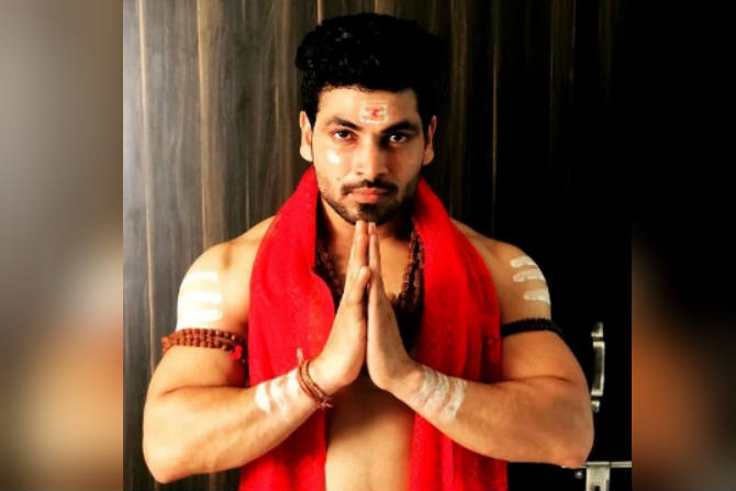 shiv thakare