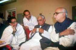 “आज बाळासाहेब असते तर त्यांना दु:ख झालं असतं”