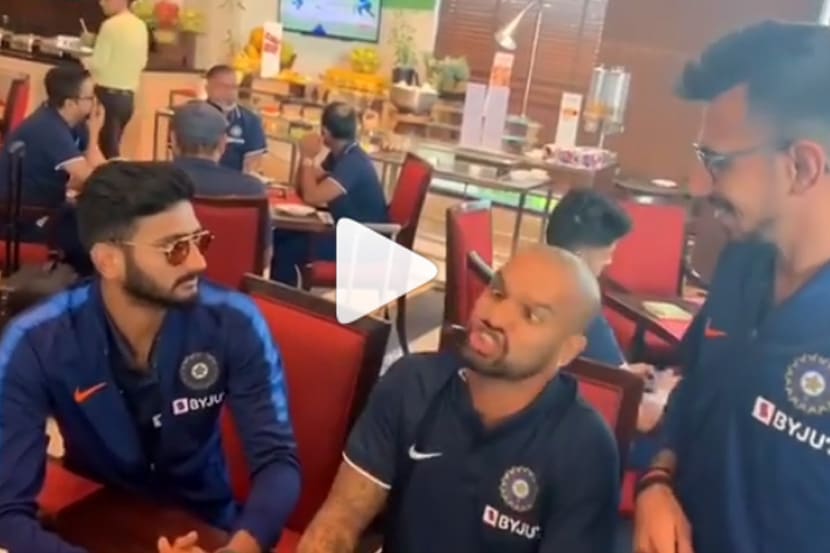 Video : धवनची ‘गब्बर’ अ‍ॅक्टिंग.. केली अक्षय कुमारच्या ‘बाला’ची नक्कल