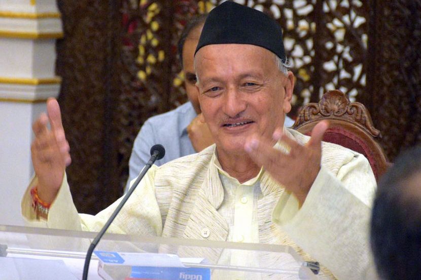 “राष्ट्रवादीची मुदत संपलेली नसतानाही राज्यपाल राष्ट्रपती राजवटीची शिफारस कशी करु शकतात ?”