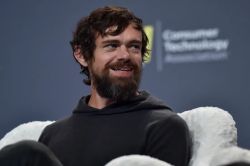 Twitter च्या सीईओंनी ‘या’ तीन शब्दांमध्ये उडवली Facebook च्या नव्या ‘लोगो’ची खिल्ली