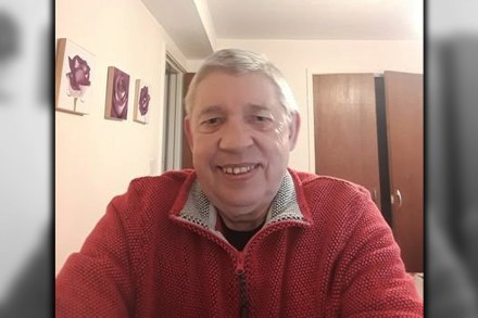 नवव्या लग्नाच्या तयारीत असलेल्या वृद्धाला गर्लफ्रेंडनंच शिकवला धडा नवव्या लग्नाच्या तयारीत असलेल्या वृद्धाला गर्लफ्रेंडनंच शिकवला धडा