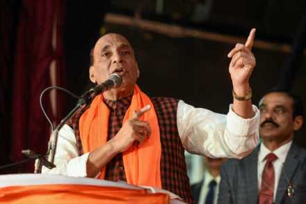 पाकिस्तानकडून होणाऱ्या छुप्या युद्धाचा सामना करण्यासाठी भारत सज्ज – राजनाथ सिंह