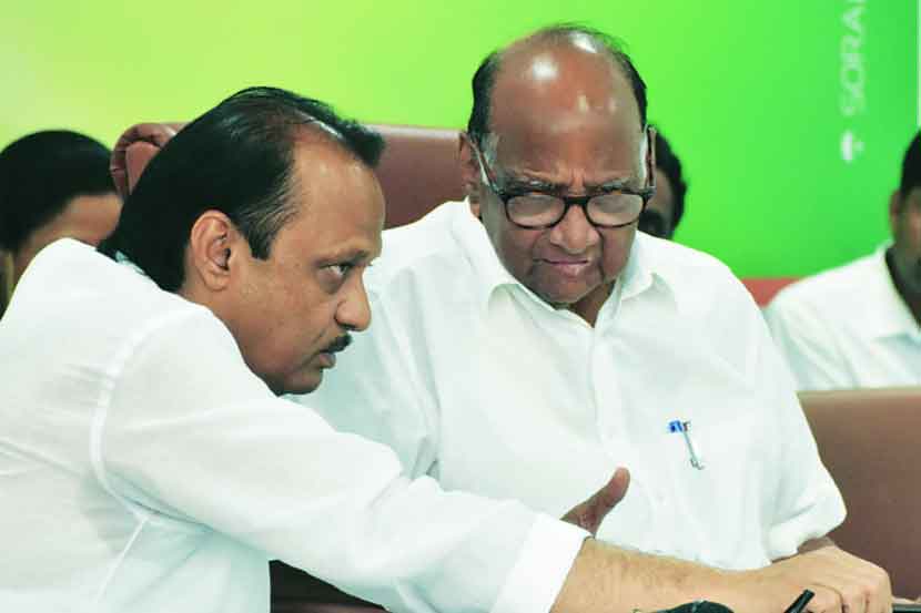 विधानसभा निवडणुकीत पराभूत झालेल्या उमेदवारांची बैठक राष्ट्रवादी काँग्रेसच्या मुंबई येथील कार्यालयात शरद पवार,अजित पवार यांच्या उपस्थितीत रविवारी झाली. (छाया : गणेश शिर्सेकर) विधानसभा निवडणुकीत पराभूत झालेल्या उमेदवारांची बैठक राष्ट्रवादी काँग्रेसच्या मुंबई येथील कार्यालयात शरद पवार,अजित पवार यांच्या उपस्थितीत रविवारी झाली. (छाया : गणेश शिर्सेकर)