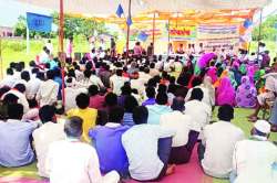 рдЬрдЧрдгреЗ.. рдЬрдкрдгреЗ.. : рд▓реЛрдХрд╢рд╛рд╣реАрдЪреНрдпрд╛ рдЙрддреНрд╕рд╡рд╛рдЪрд╛ рдирд┐рд╡реНрд╡рд│ рддрдорд╛рд╢рд╛ рд╣реЛрдК рдирдпреЗ, рдореНрд╣рдгреВрди..