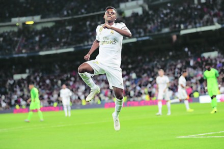 युव्हेंटस, रेयाल माद्रिद उपउपांत्यपूर्व फेरीत युव्हेंटस, रेयाल माद्रिद उपउपांत्यपूर्व फेरीत