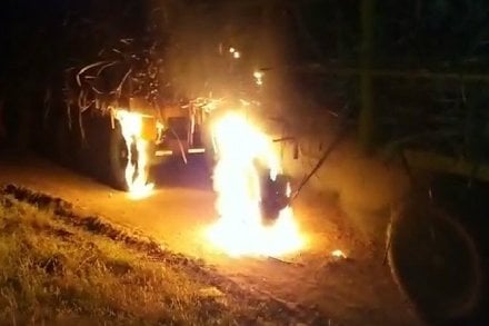 कोल्हापूर जिल्ह्यातील ऊस दर आंदोलन चिघळलं