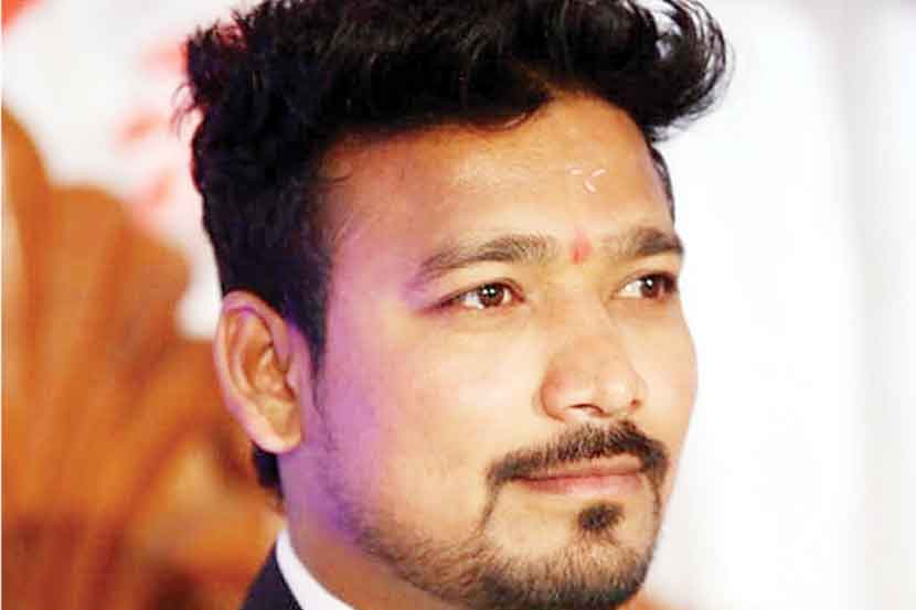 कारसाठी रस्ता न दिल्याने खून