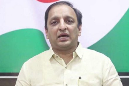 संग्रहीत
