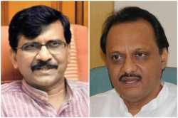 राष्ट्रवादीच्या बैठकीत असताना अजित पवारांना संजय राऊत यांचा मेसेज