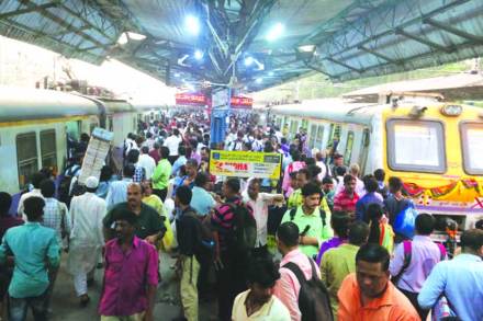 रेल्वे प्रवाशांनाही ‘ई-दंड’?