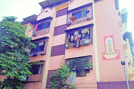 तक्रारींकडे पालिकेचे दुर्लक्ष तक्रारींकडे पालिकेचे दुर्लक्ष