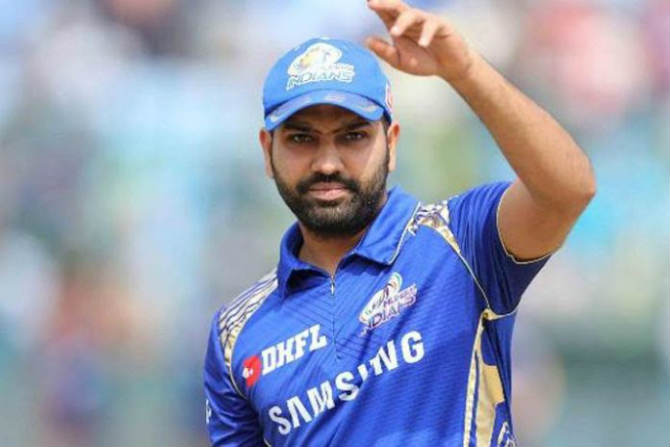 IPL 2020 : आता मी कुठे फलंदाजी करायची?? कर्णधार रोहितचा स्वतःच्याच संघाला टोला