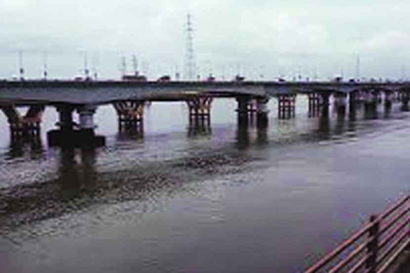 वाशी खाडीवरील तिसऱ्या पुलाचा मार्ग मोकळा