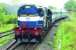 रेल्वेतून पलायन केलेली ६९४ मुले कुटुंबाच्या स्वाधीन