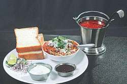 बावडय़ाच्या मिसळीला ‘ब्रॅन्ड’चे कोंदण