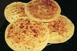 आरोग्यदायी आहार : तिळगूळ पोळी