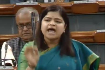 “निर्बल तर तुम्ही आहात, एकाच परिवारातील महिलेसाठी उभे आहात”