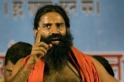 #HyderabadEncounter: बलात्कारी आणि दहशतवाद्यांवर अशीच कारवाई झाली पाहिजे : बाबा रामदेव