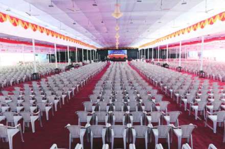 आर्य संगीत प्रसारक मंडळातर्फे ६६ व्या सवाई गंधर्व भीमसेन महोत्सवास बुधवारपासून (११ डिसेंबर) मुकुंदनगर येथील महाराष्ट्रीय मंडळ क्रीडा संकुलच्या मैदानावर दुपारी चार वाजता प्रारंभ होत आहे. महोत्सवाची सर्व तयारी पूर्ण झाली असून आता संगीतप्रेमी रसिकांना प्रत्यक्ष महोत्सव सुरू होण्याची प्रतीक्षा आहे.