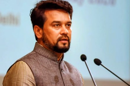 केंद्रीय मंत्र्याचं वादग्रस्त विधान; निवडणूक आयोगाने घेतली दखल