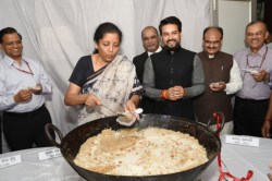 जाणून घ्या Halwa Ceremony म्हणजे काय? आणि त्यानंतर काय होते