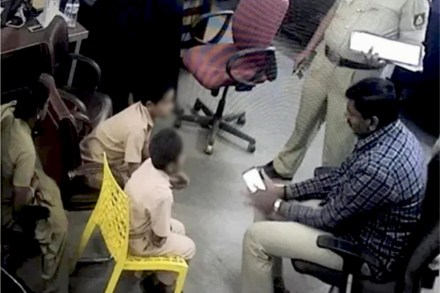 चौथीच्या मुलांनी CAA विरोधात नाटक सादर केल्याने देशद्रोहाचा गुन्हा दाखल