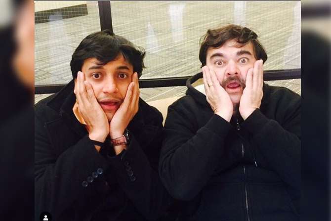 Video : मराठी अभिनेत्याची ही कविता सोशल मीडियावर झाली व्हायरल Video : मराठी अभिनेत्याची ही कविता सोशल मीडियावर झाली व्हायरल