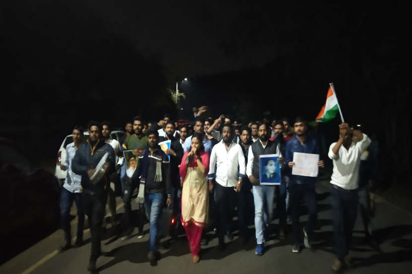 JNU हिंसाचार: पुण्यात मोदी-शाह यांच्याविरोधात घोषणाबाजी