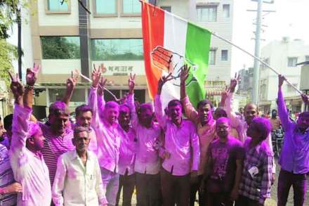 निवडणूक प्रचारासाठी राजमुद्रा असलेला झेंडा नको-राज ठाकरे